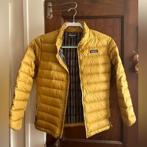 Patagonia kids nano puff jacket. Mustard. Size Large 12 kids. XXS women’s fit.